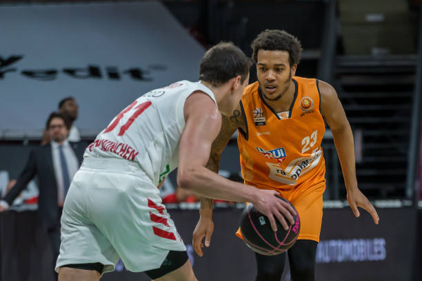 持耐心和智 持耐心和智